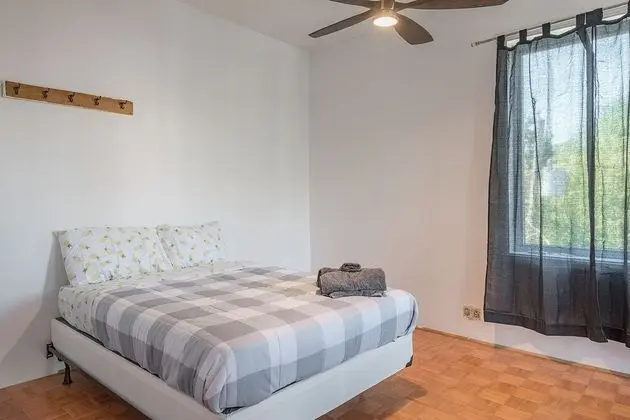 Apart Daire, 6 Yatak Odası