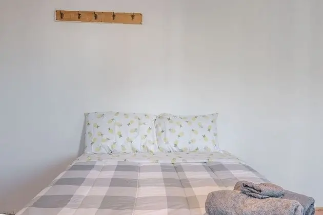 Apart Daire, 6 Yatak Odası