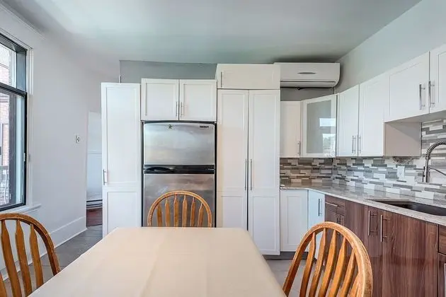 Apart Daire, 6 Yatak Odası