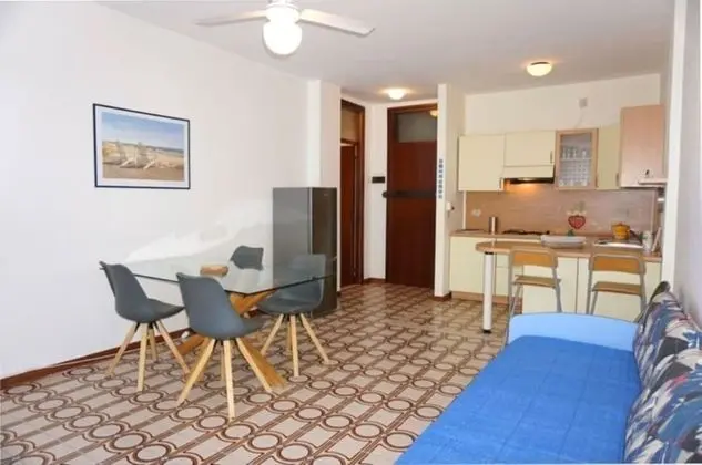 Daire, 1 Yatak Odası, Balkon