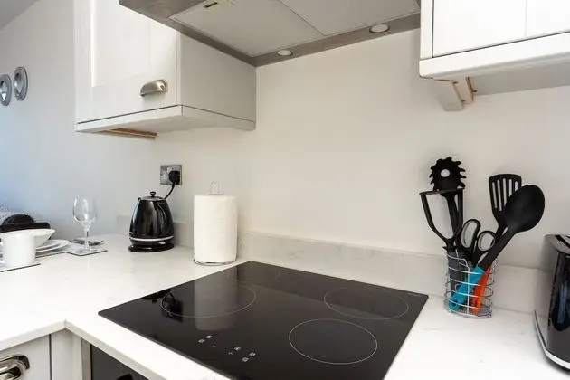 Apart Daire, Özel Banyo, Avlu Manzaralı (Modern)