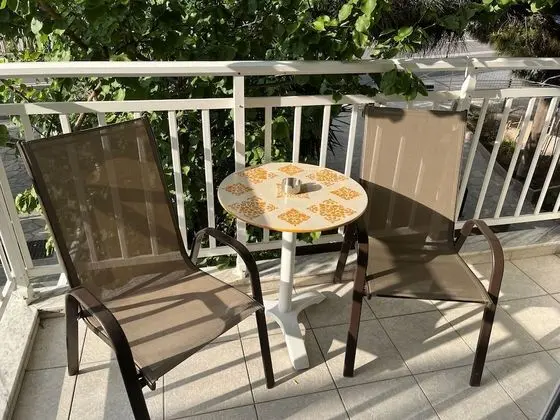 Oda, 1 Yatak Odası, Sigara İçilebilir, Balkon