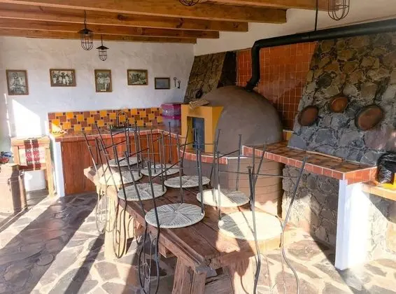 Kulübe, 4 Yatak Odası, Şömine