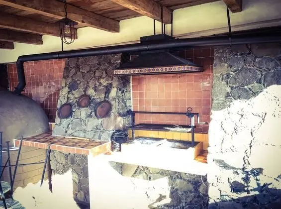 Kulübe, 4 Yatak Odası, Şömine