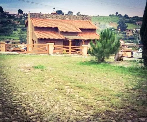 Kulübe, 4 Yatak Odası, Şömine