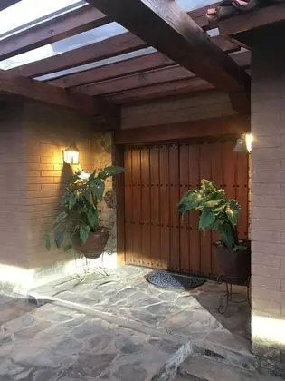 Kulübe, 4 Yatak Odası, Şömine