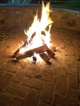 Kulübe, 4 Yatak Odası, Şömine