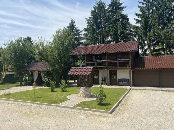 Dağ Evi, 2 Büyük (Queen) Boy Yatak