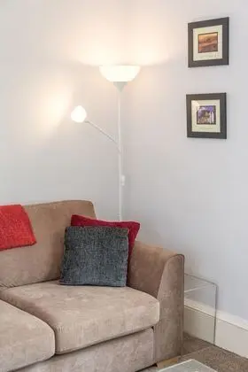 Apart Daire, Birden Çok Yatak, Sigara İçilmez