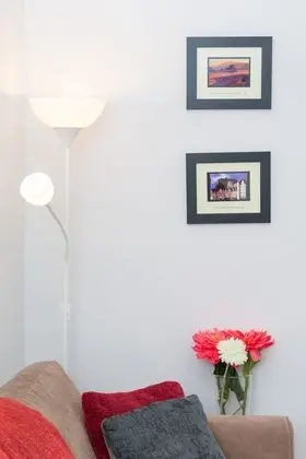Apart Daire, Birden Çok Yatak, Sigara İçilmez