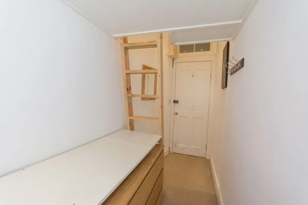 Apart Daire, Birden Çok Yatak, Sigara İçilmez