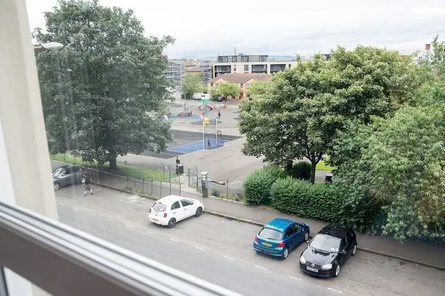 Apart Daire, Birden Çok Yatak, Sigara İçilmez