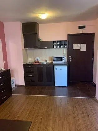 Apart Daire, 1 Büyük (Queen) Boy Yatak