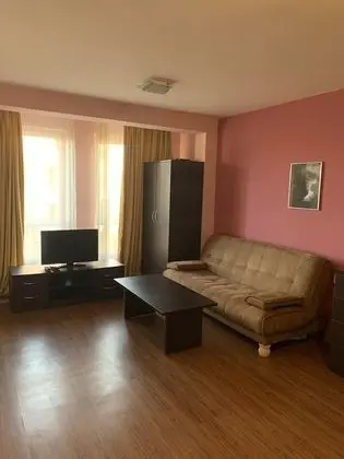 Apart Daire, 1 Büyük (Queen) Boy Yatak