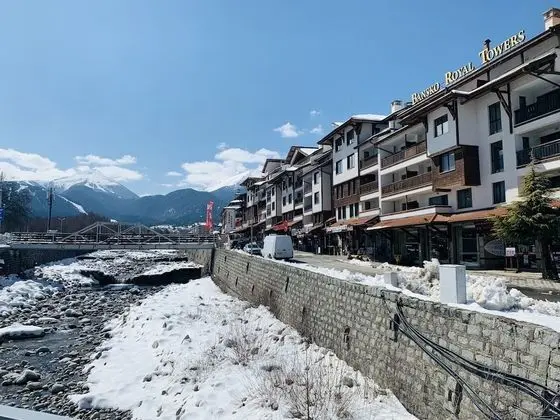 Apart Daire, 1 Büyük (Queen) Boy Yatak