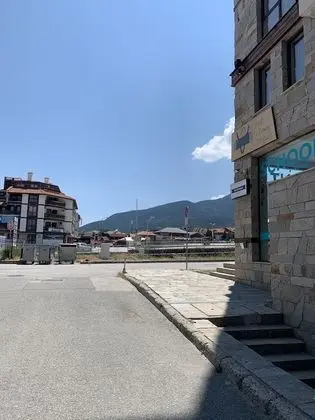 Apart Daire, 1 Büyük (Queen) Boy Yatak