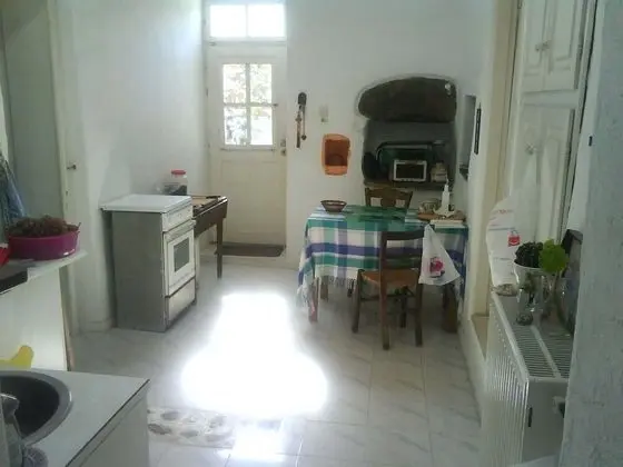 Ev, 3 Yatak Odası, Sigara İçilebilir, Şömine