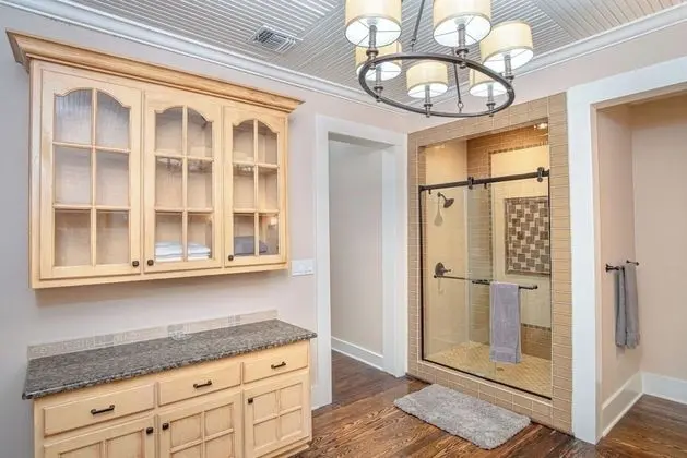Ev (4 Bedrooms)