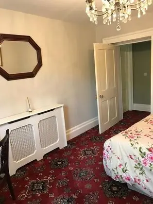 Apart Daire, 1 Büyük (Queen) Boy Yatak