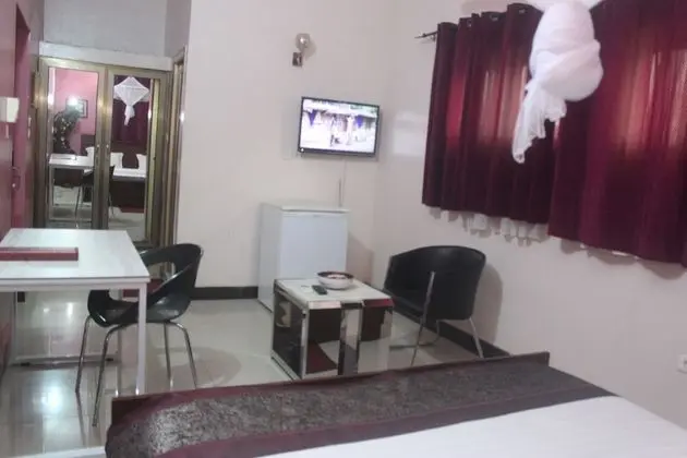 Stüdyo, 1 Çift Kişilik Yatak, Sigara İçilmez