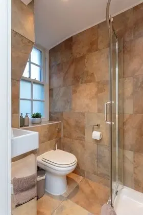 Apart Daire, Özel Banyo