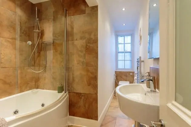 Apart Daire, Özel Banyo