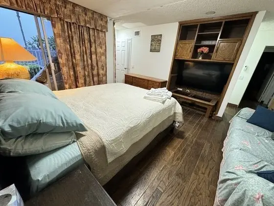 Deluxe Büyük Yataklı Tek Kişilik Oda, 1 Büyük (Queen) Boy Yatak, Sigara İçilmez, Şehir Manzaralı