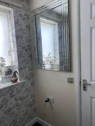 Ev, 2 Yatak Odası, Sigara İçilebilir, Şömine