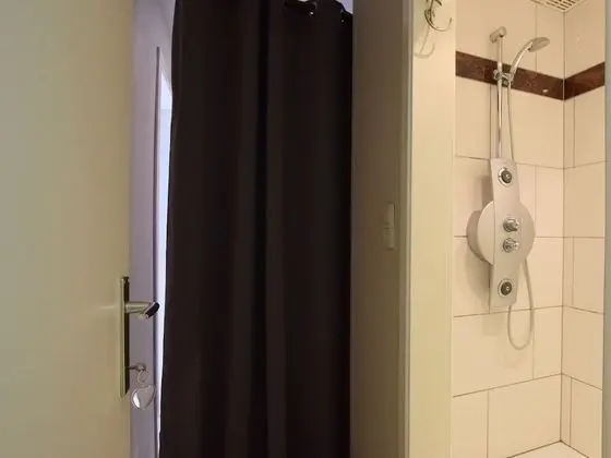 Ev