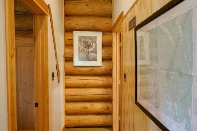 Dağ Evi, Birden Çok Yatak (Beautiful Log Chalet Near Fernie, B.c)