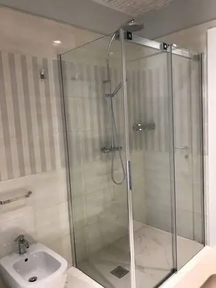 Villa, 5 Yatak Odası, Şömine