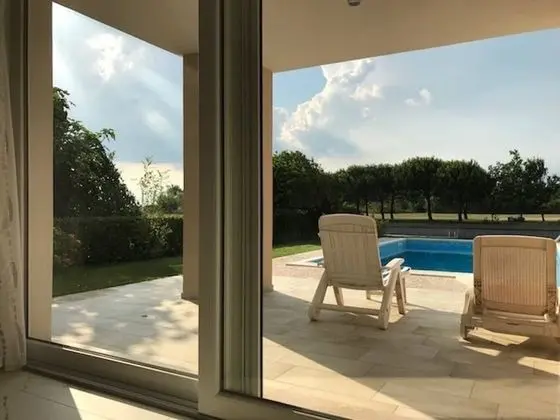 Villa, 5 Yatak Odası, Şömine