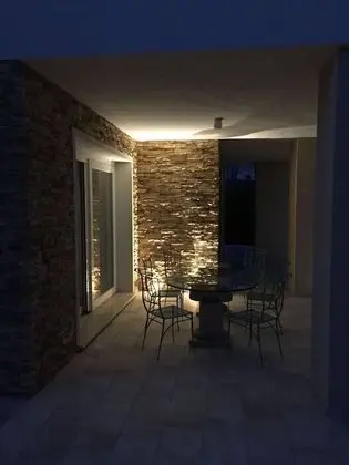 Villa, 5 Yatak Odası, Şömine