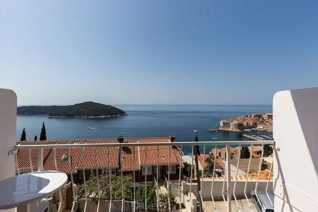 Süit (Beautiful Nest Rooms - Two Bedroom Su)