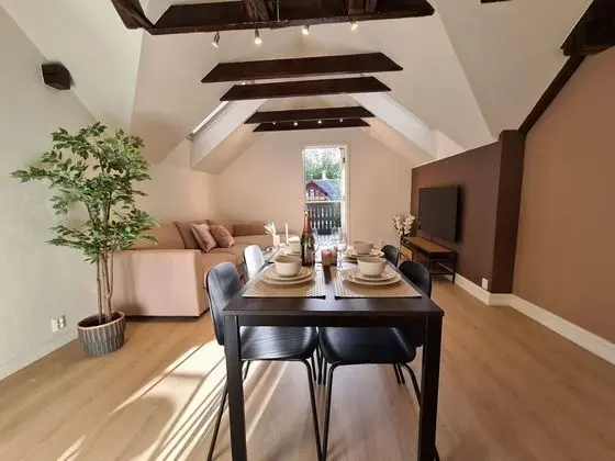 Apart Daire, 2 Yatak Odası, Balkon