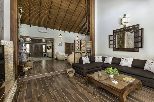 Villa, 4 Yatak Odası, Kişiye Özel Havuzlu, Avlu