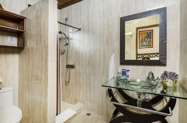 Villa, 4 Yatak Odası, Kişiye Özel Havuzlu, Avlu