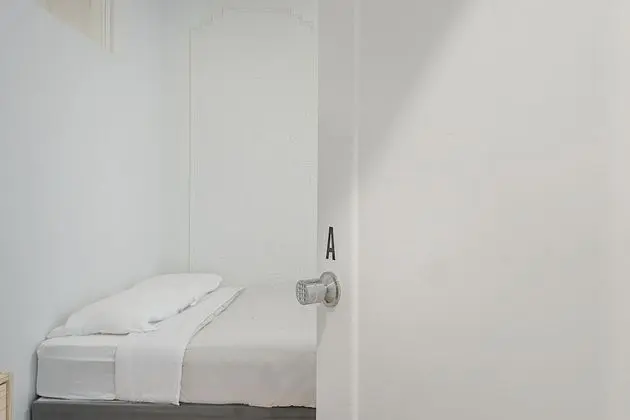 Tek Büyük Yataklı Oda, 1 Çift Kişilik Yatak