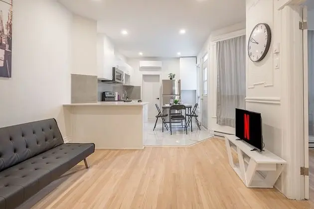 Tek Büyük Yataklı Oda, 1 Çift Kişilik Yatak