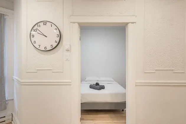 Tek Büyük Yataklı Oda, 1 Çift Kişilik Yatak