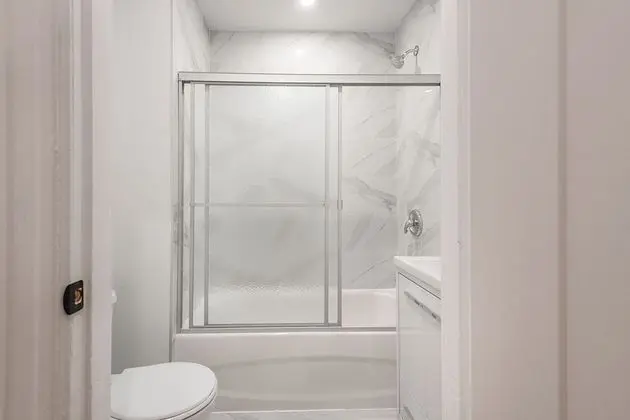 Tek Büyük Yataklı Oda, 1 Çift Kişilik Yatak