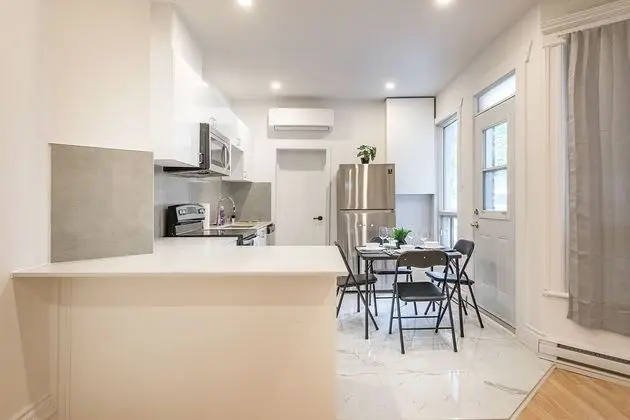 Tek Büyük Yataklı Oda, 1 Çift Kişilik Yatak