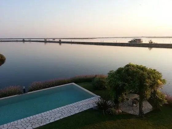 Villa, 4 Yatak Odası, Balkon