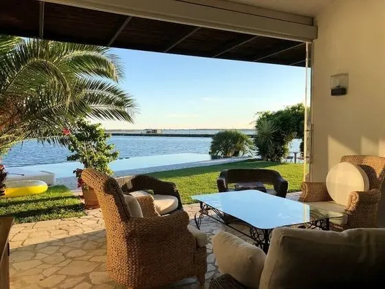 Villa, 4 Yatak Odası, Balkon