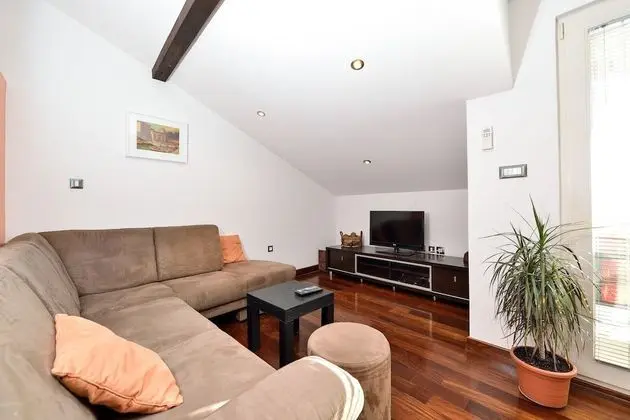 Apart Daire, 2 Yatak Odası, Balkon