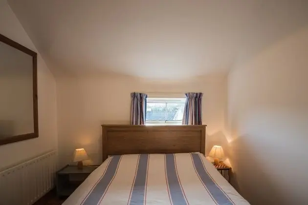 Ev, 2 Büyük (Queen) Boy Yatak