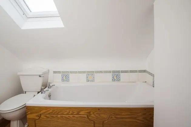 Ev, 2 Büyük (Queen) Boy Yatak