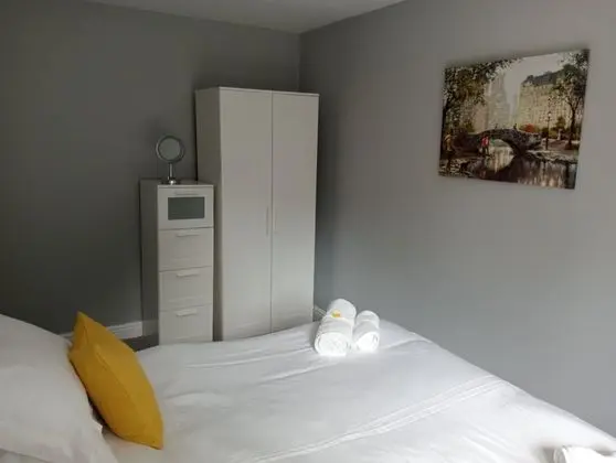 Apart Daire, 2 Tek Kişilik Yatak