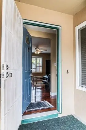 Ev (Beautiful Single Family Home in Union)