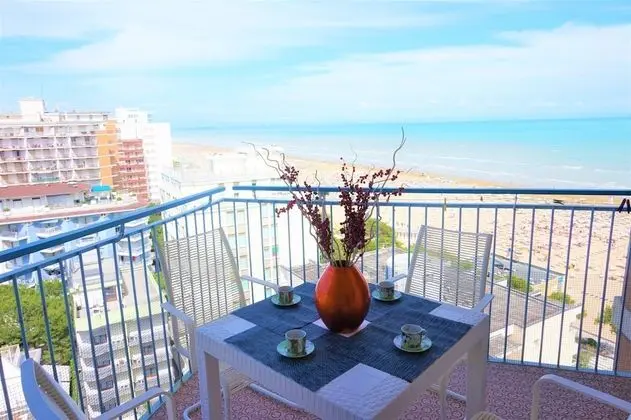 Apart Daire, Balkon